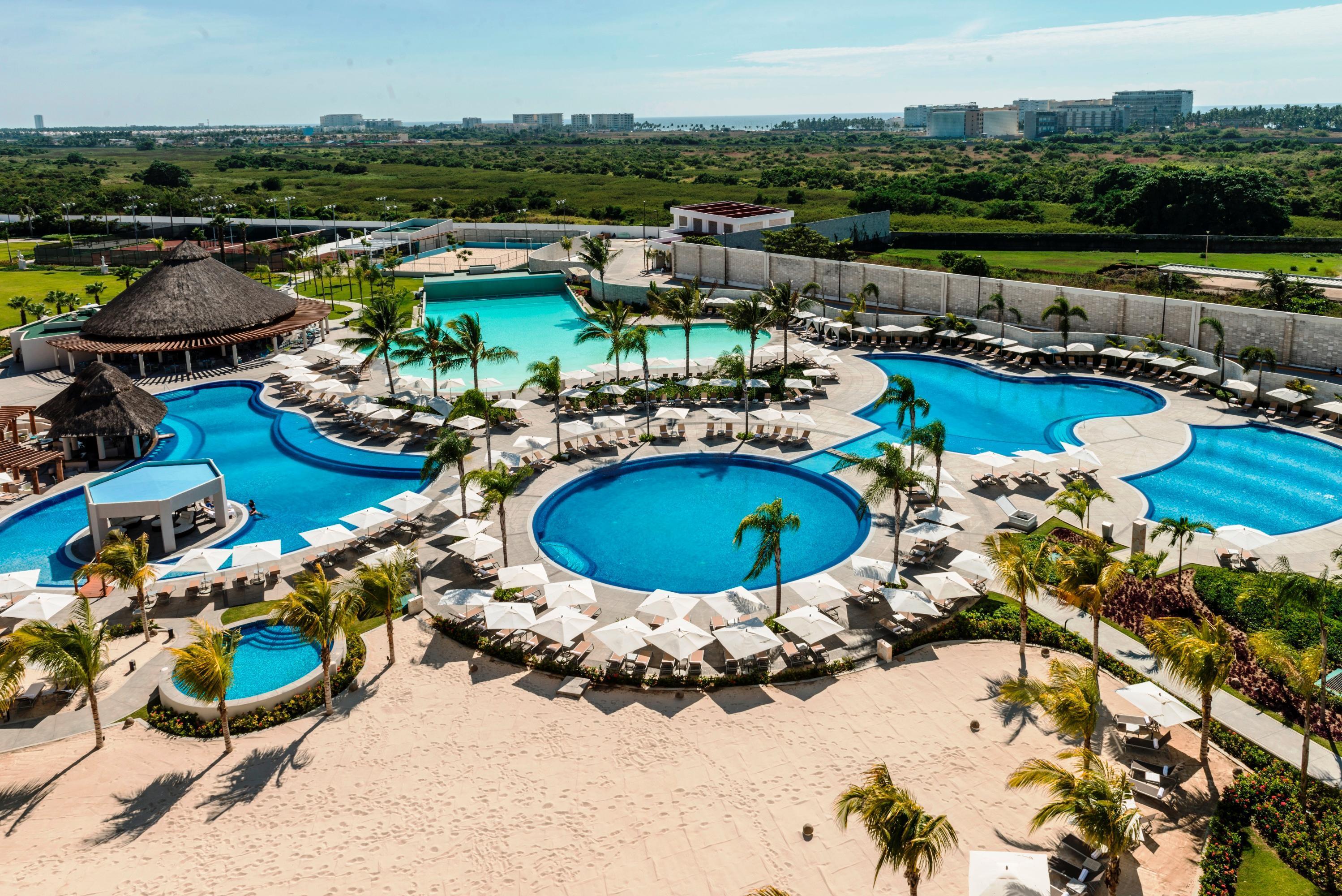 Palacio Mundo Imperial Riviera Diamante Ακαπούλκο Εξωτερικό φωτογραφία Aerial view of the resort