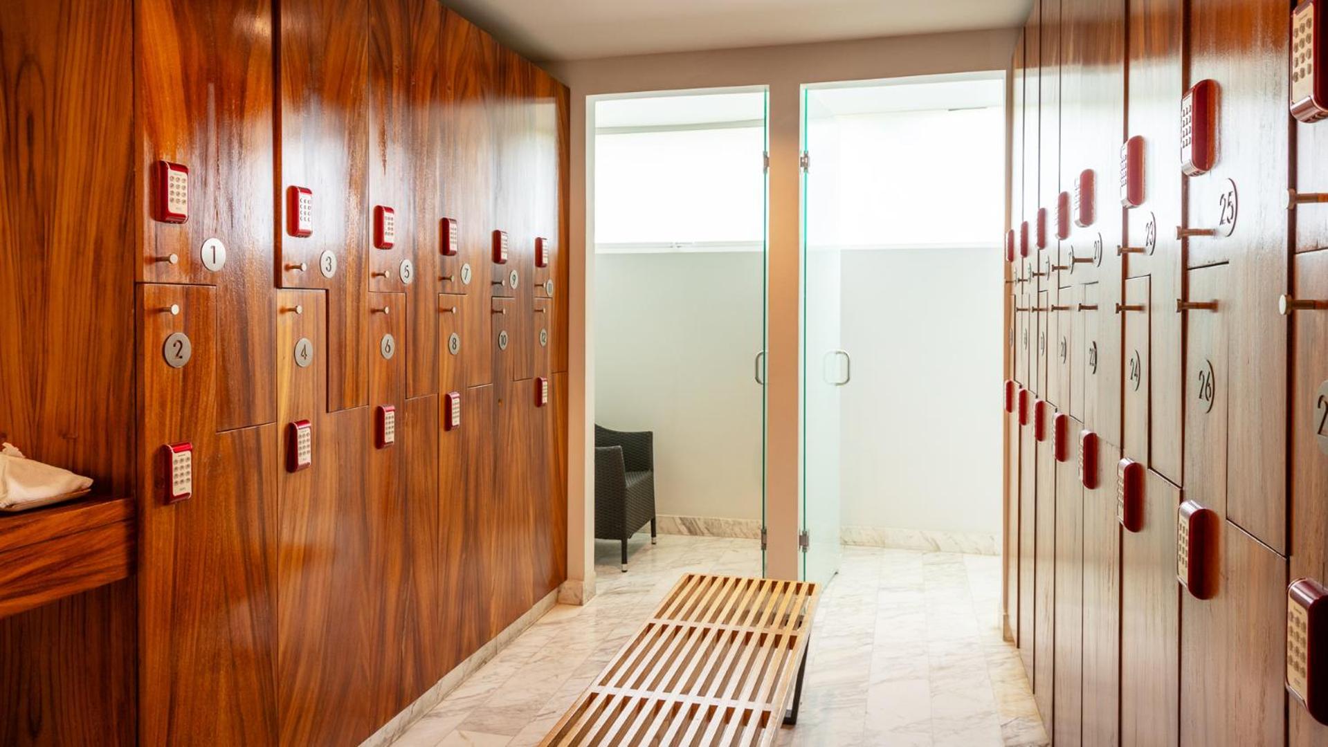 Palacio Mundo Imperial Riviera Diamante Ακαπούλκο Εξωτερικό φωτογραφία A locker room